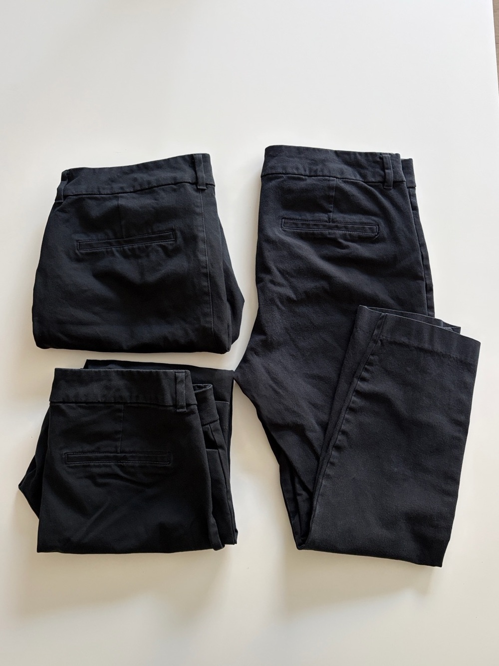 Lot of 3 Old Navy Women's High Rise Black Ankle Pixie Pants Secret Smooth Pocket